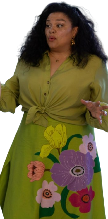Michelle Buteau Spa Weekend Green Floral Skirt Set - Image 3